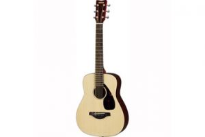 ふるさと納税で貰えるヤマハのギター（JR2S）